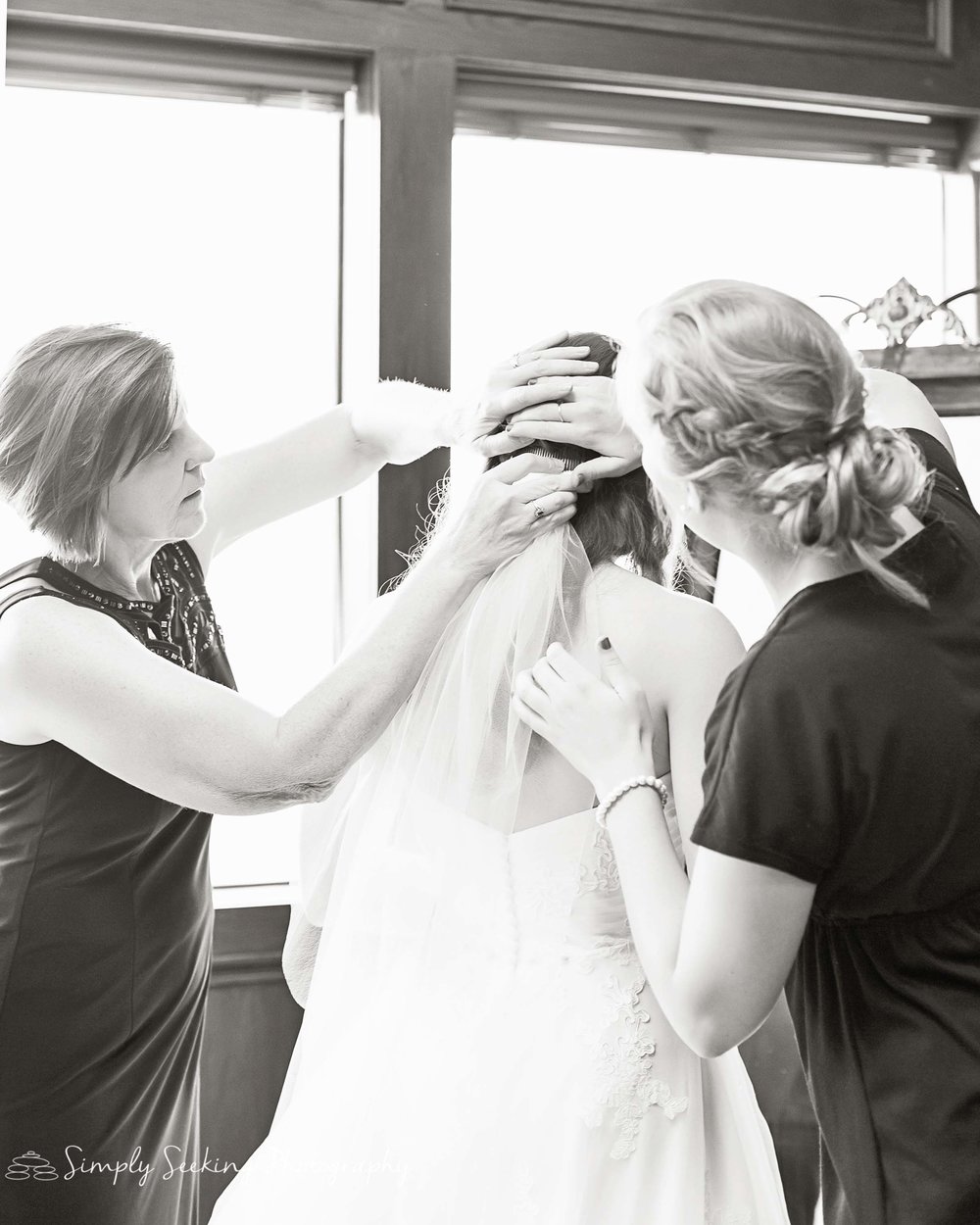 SSP spring wedding| bride| getting ready
