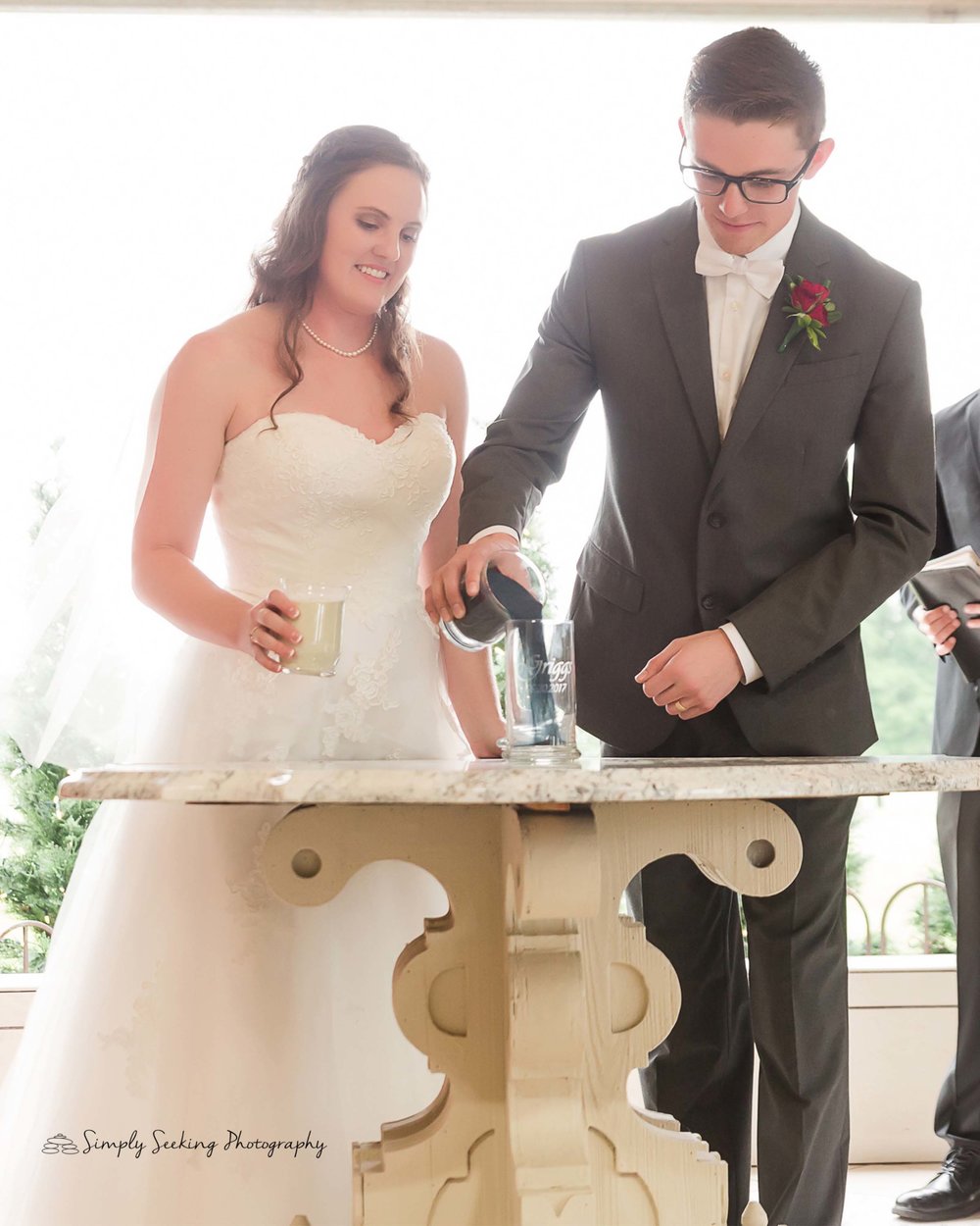 SSP spring wedding|sand ceremony|bride and groom|red and charcoal wedding