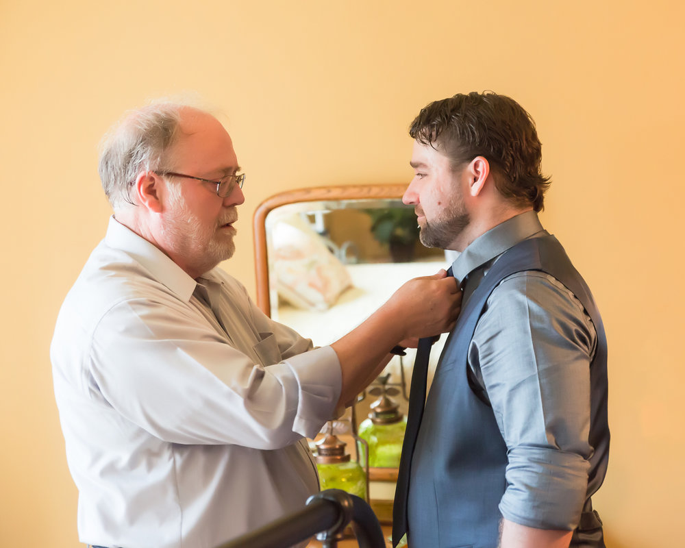 SSP summer wedding|groom| getting ready| backyard wedding