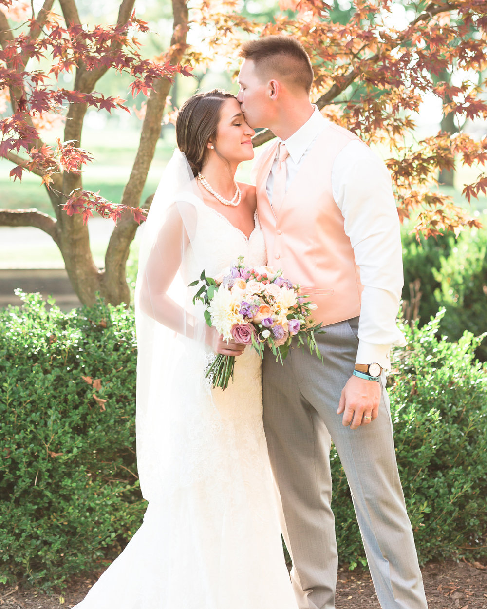 SSP fall wedding|bride and groom| peach and gray wedding