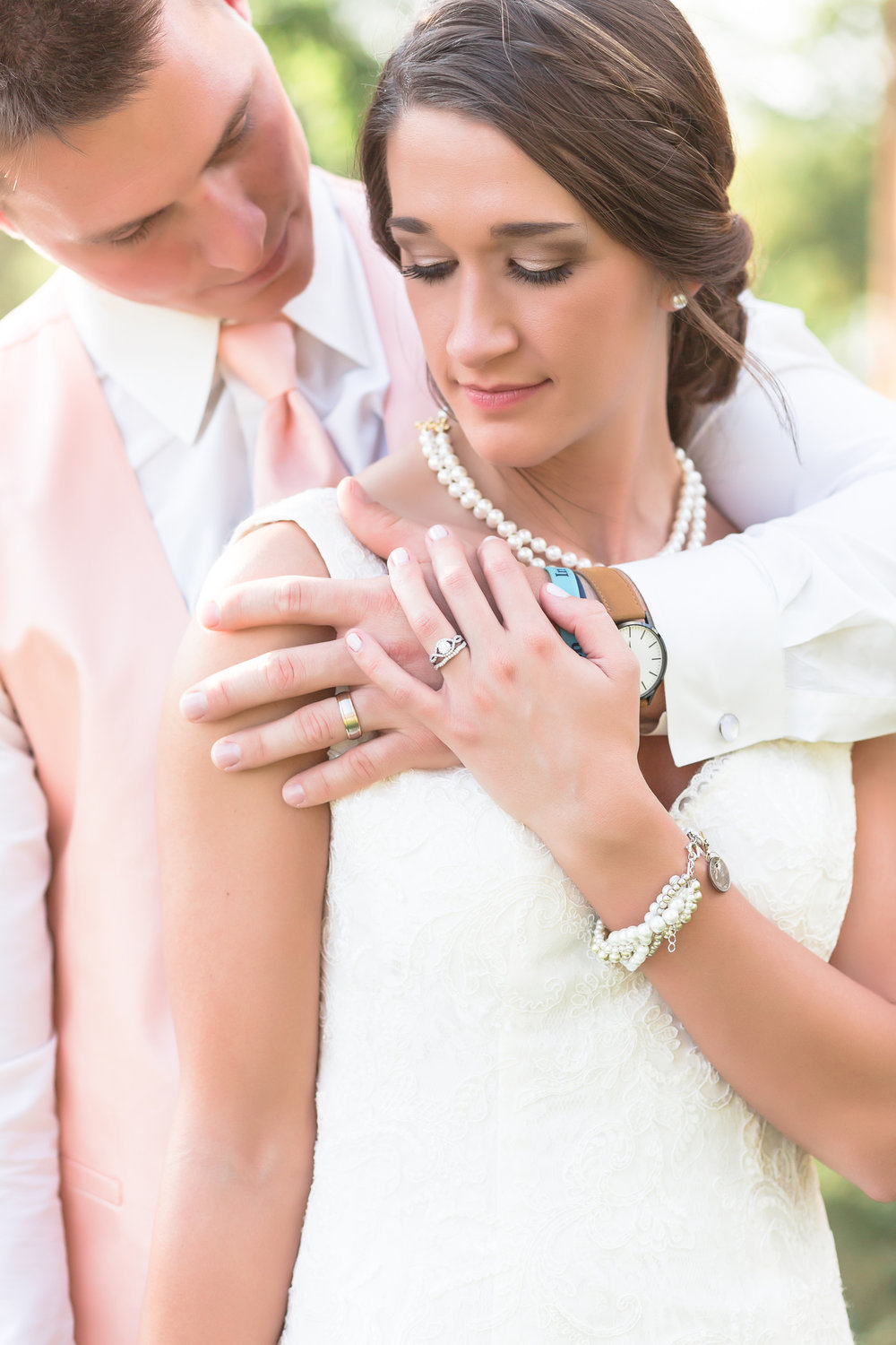 SSP fall wedding|bride and groom| peach and gray wedding