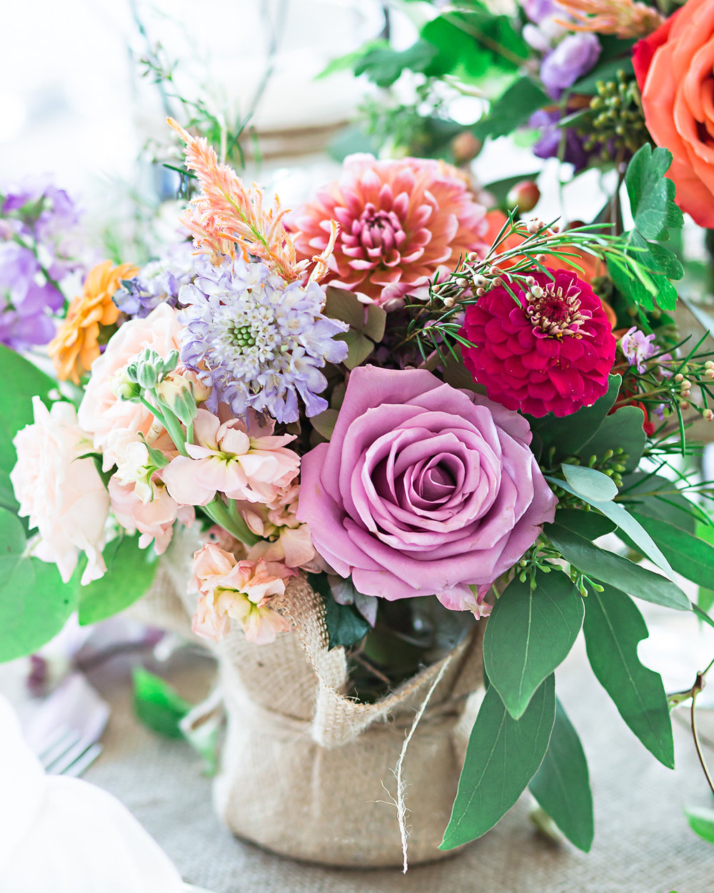 SSP fall wedding|floral details peach and gray wedding