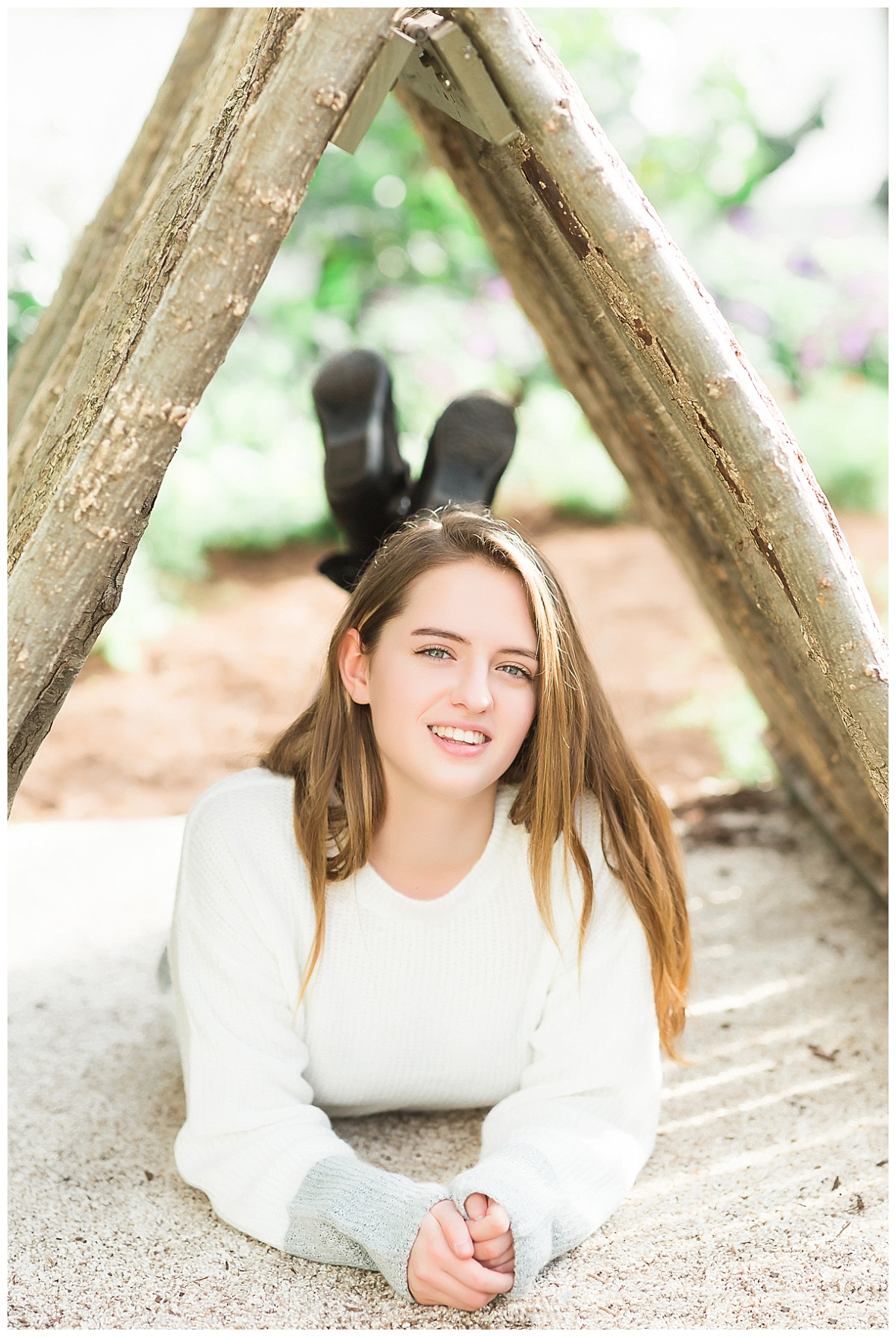 Senior girl session at Fort Wayne Botanical Gardens