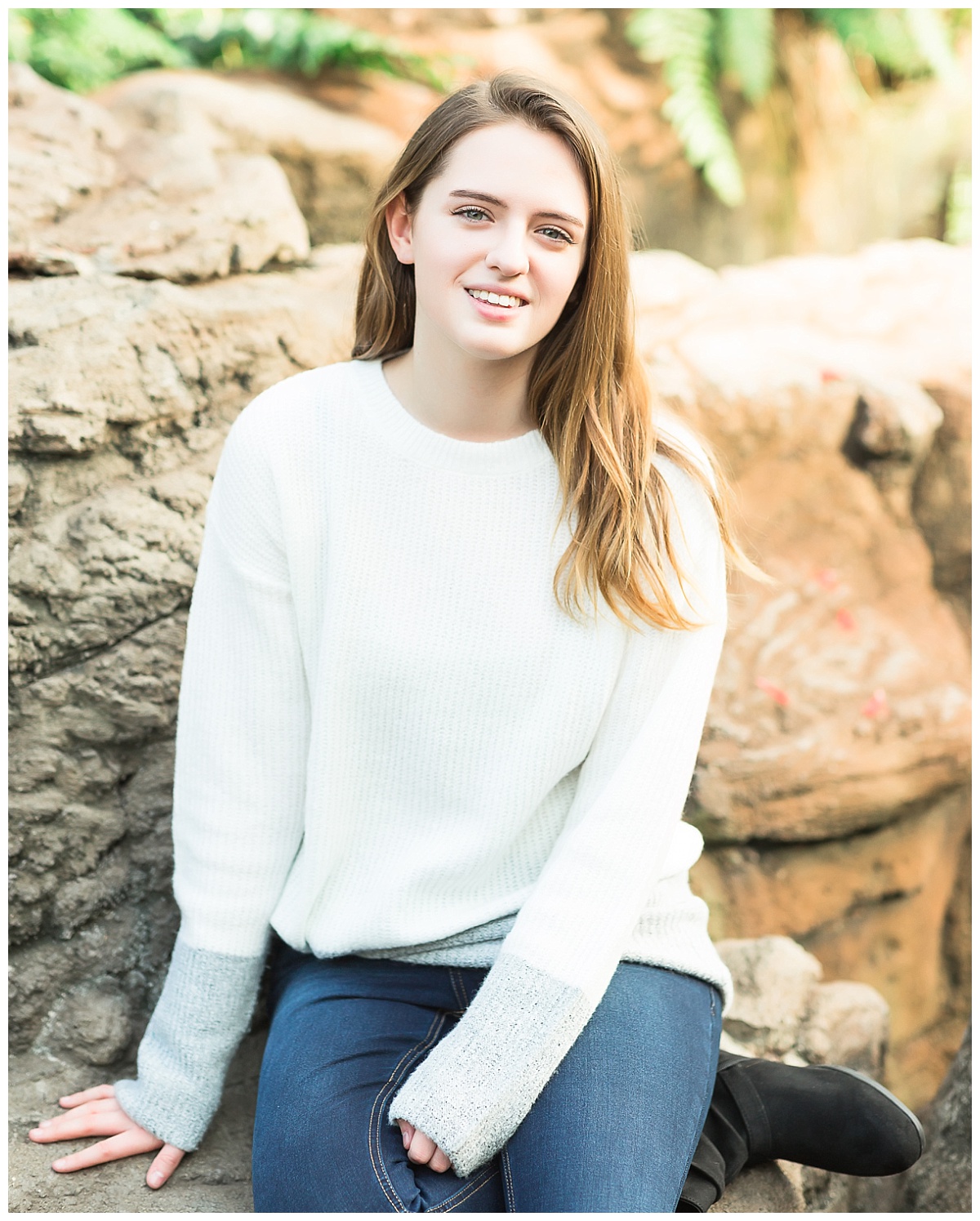 Senior girl session at Fort Wayne Botanical Gardens
