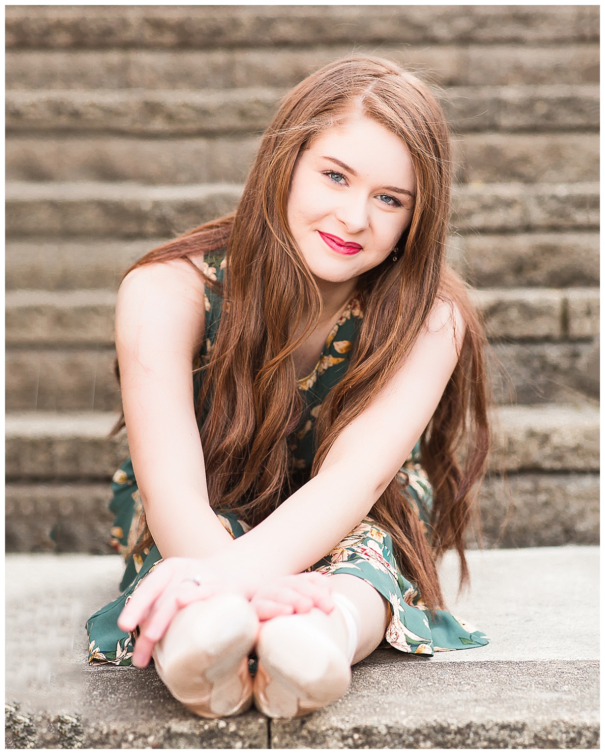 senior girl with pointe shoes