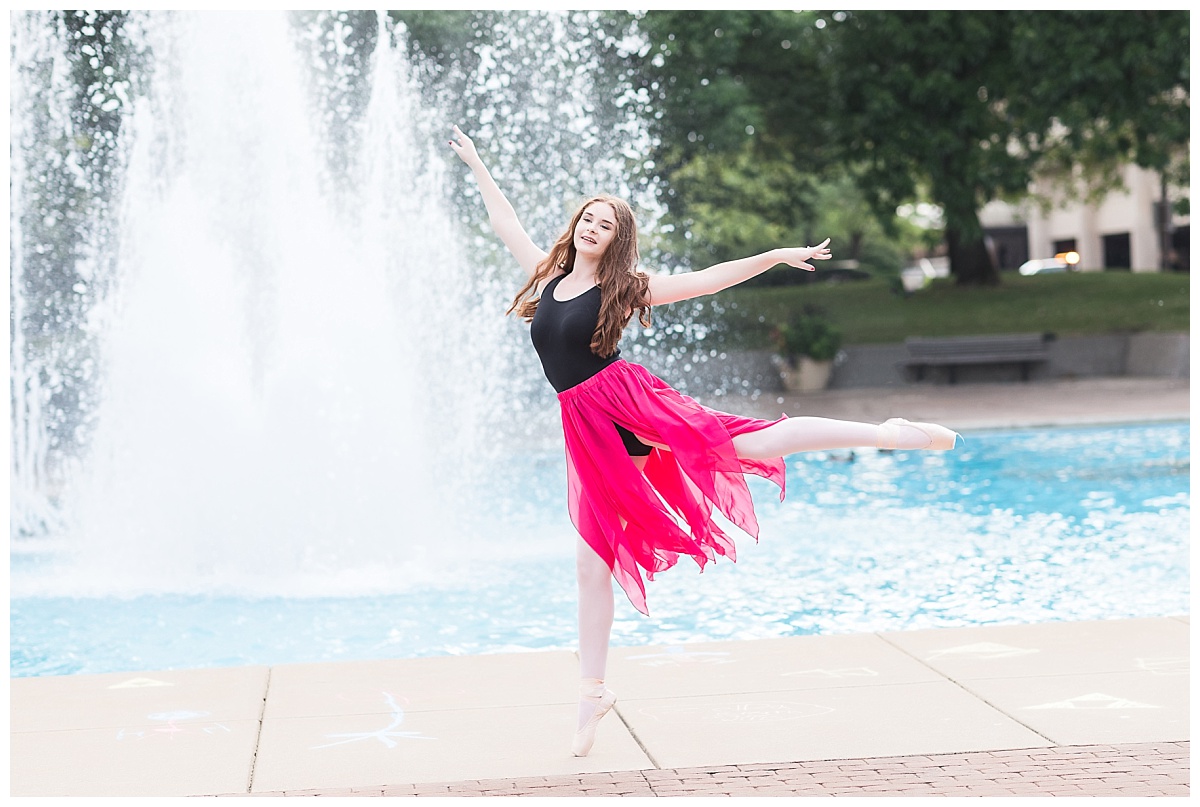 Downtown Fort Wayne Senior session photos by Simply Seeking Photography