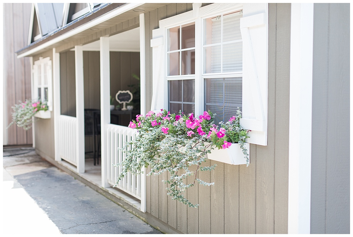 The Blue Teal Wakarusa Wedding Venue photo by Simply Seeking Photography