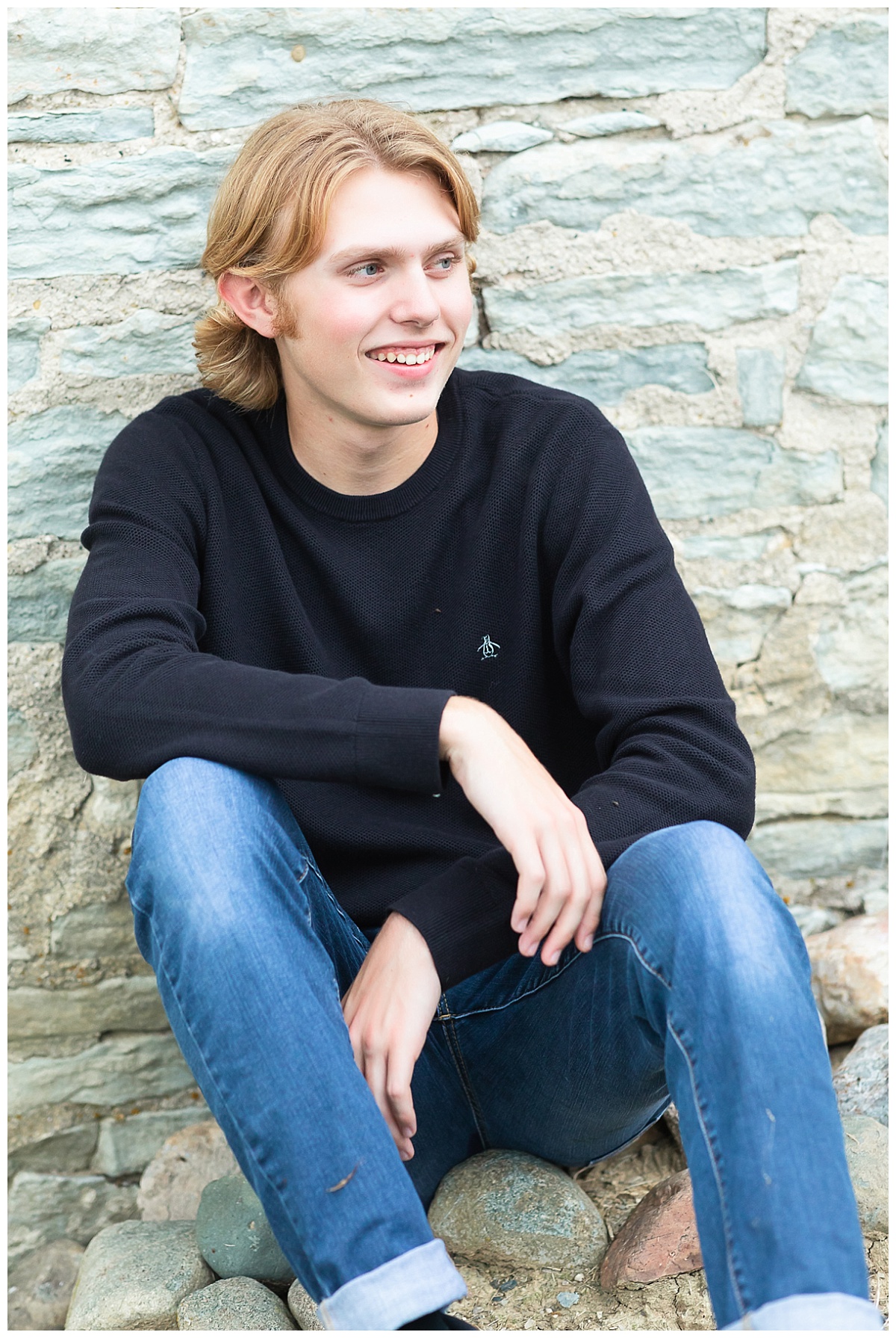 Family-Farm-senior-session-photo-by-Simply-Seeking-Photography