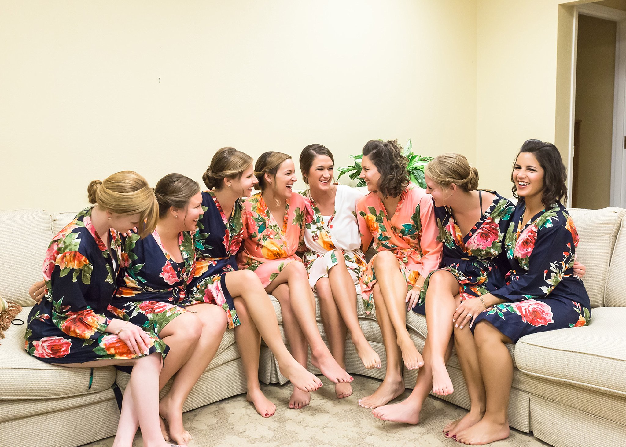 Orchard Ridge Country Club wedding photos by Simply Seeking Photography