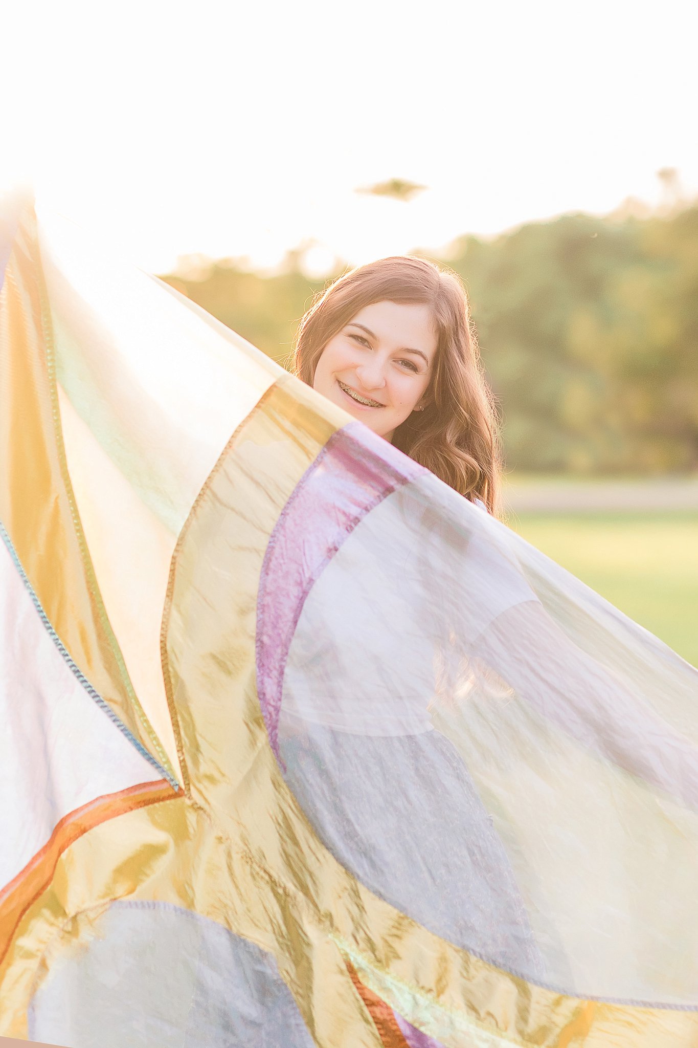 golden hour senior session photos by Simply Seeking Photography