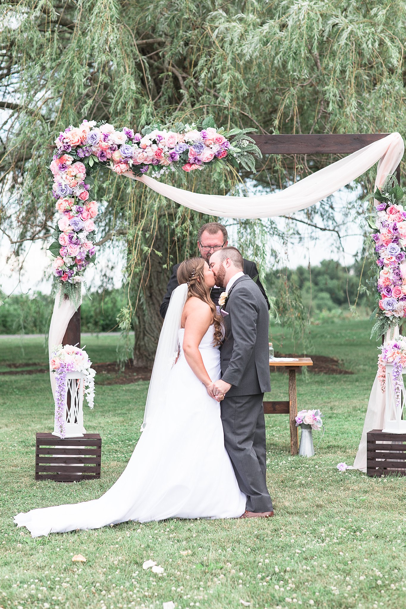 Rustic Barn at Hopewell Wedding photos by Simply Seeking Photography