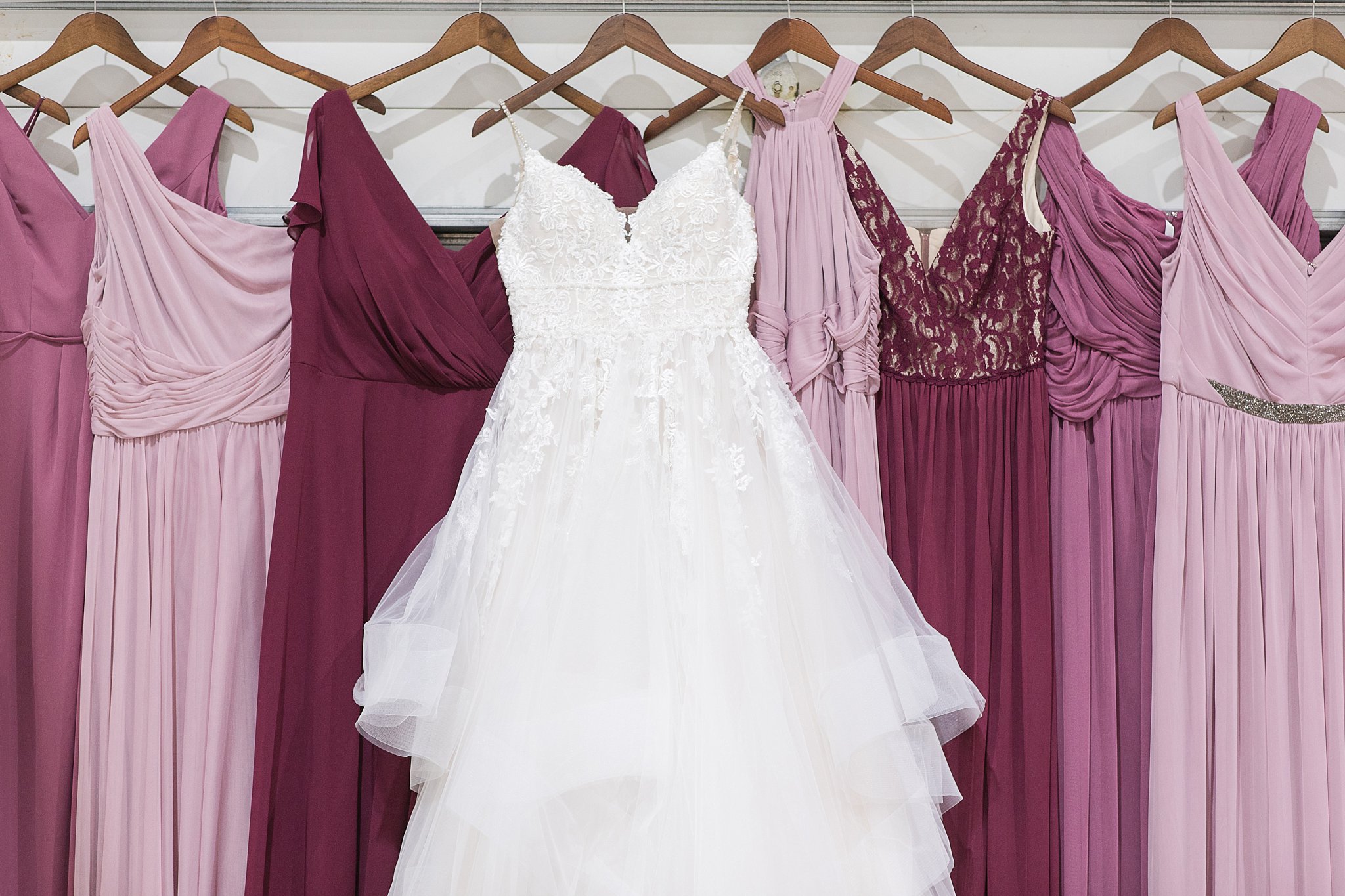 Details of Hues of Rose and Navy Wedding