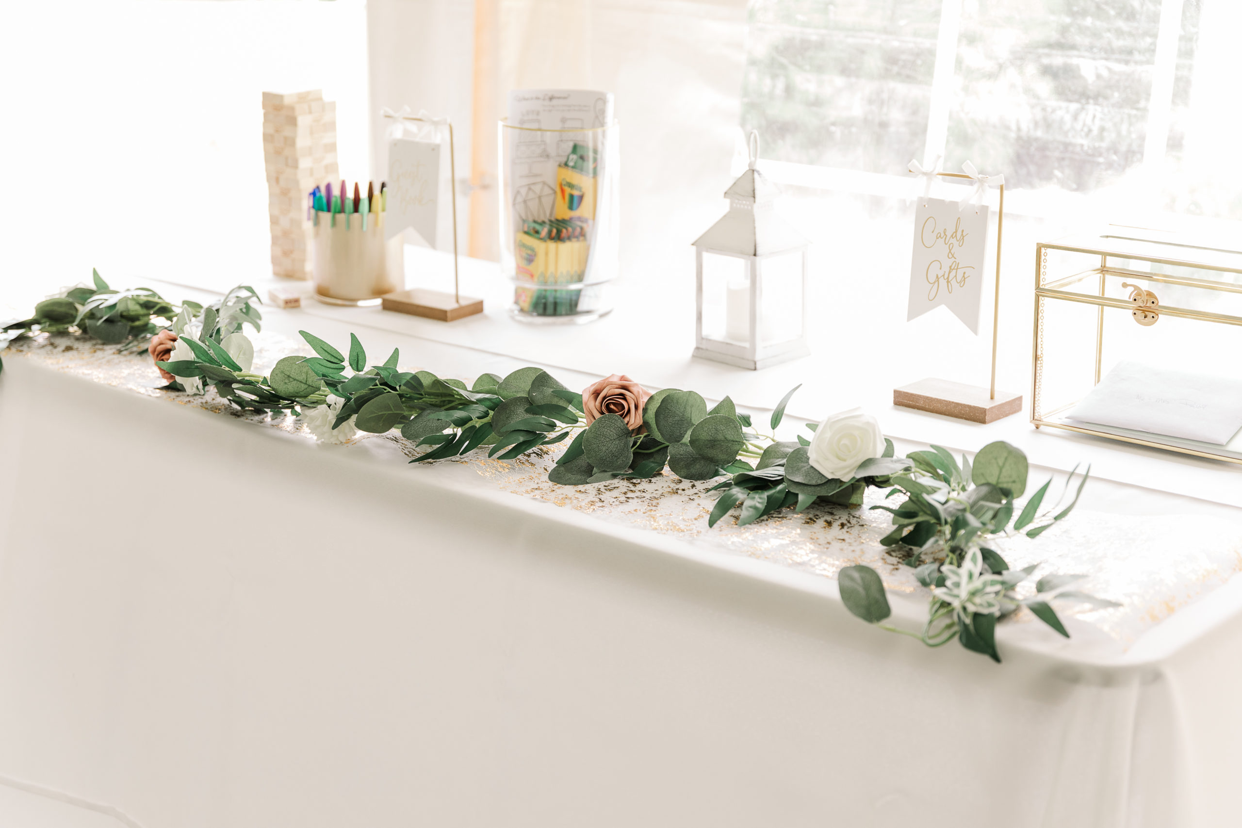 First dance at Fort Wayne backyard wedding